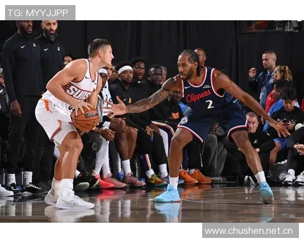 哈登三分火力全开半场独得26分快船领先太阳16分小卡与狄龙合力贡献28分 哈登三分火力全开半场独得26分快船领先太阳16分小卡与狄龙合力贡献28分