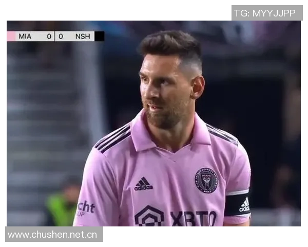 文班半场示意哈珀空接成功引发全场惊叹瞬间