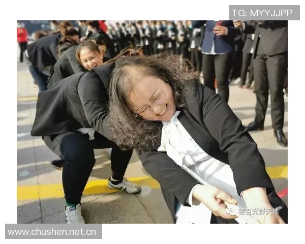 胡睿宝谈陈涛上任后训练强度提升热天气考验球队的拼搏精神与毅力 胡睿宝谈陈涛上任后训练强度提升热天气考验球队的拼搏精神与毅力